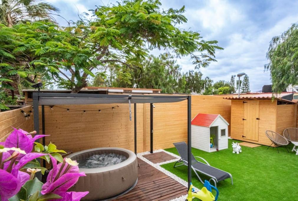 Private Paradise On Cozy Campsite, Jacuzzi, Netflix 라스 가예타스 외부 사진