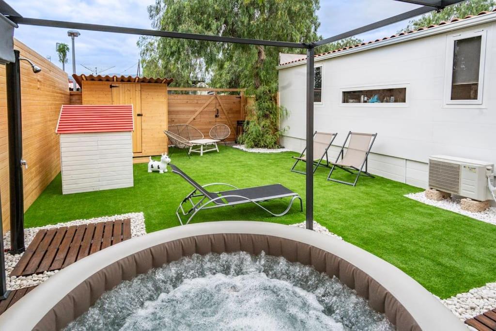 Private Paradise On Cozy Campsite, Jacuzzi, Netflix 라스 가예타스 외부 사진